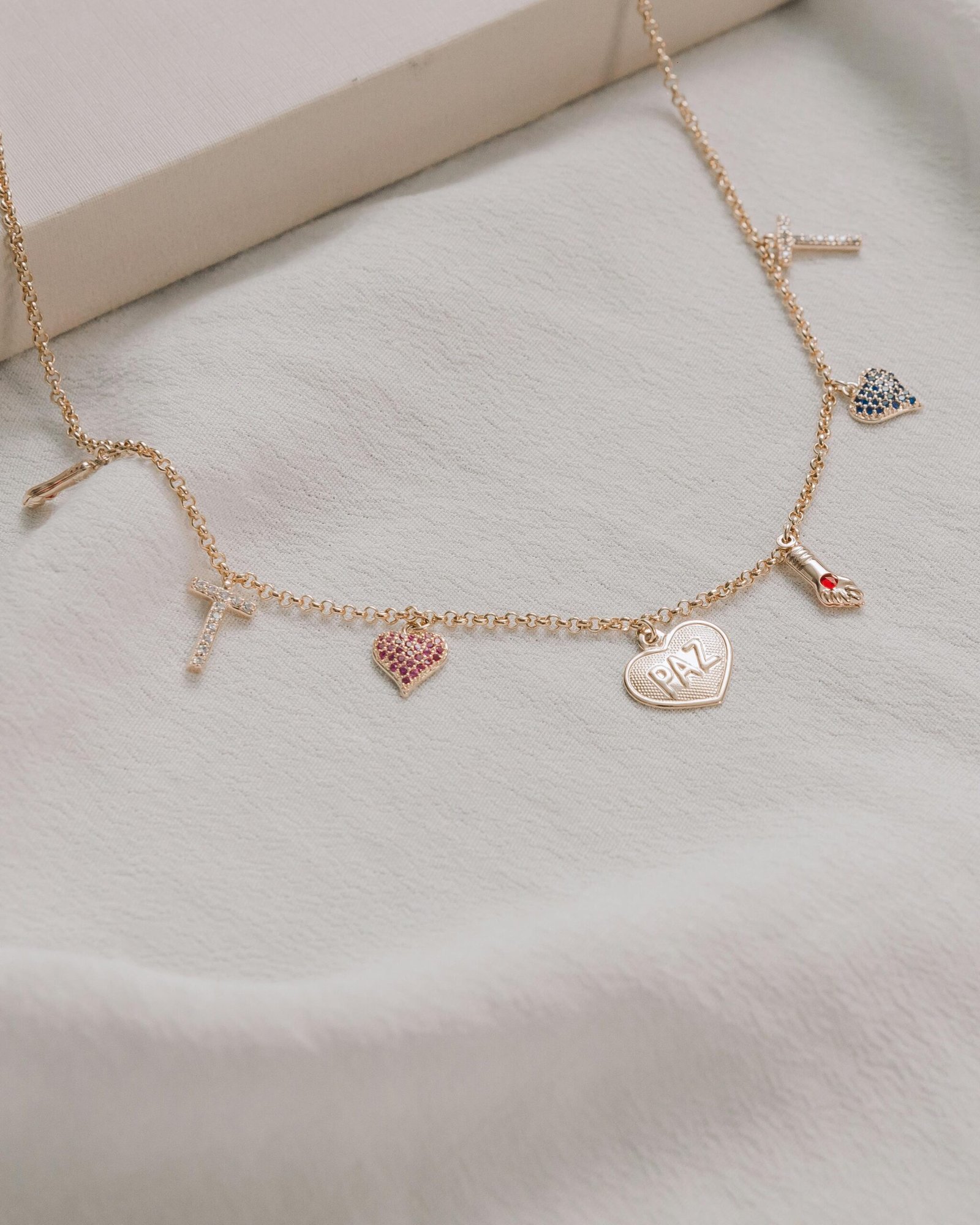 Home pexels lauraoliveira 34444128